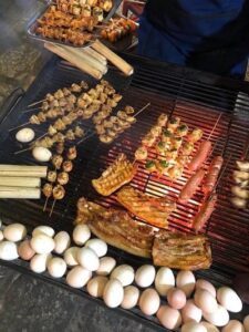 Barbacoas en las calles de Sapa