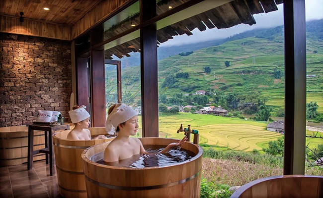 Learning And Experiencing The Herbal Bath Of The Red Dao People Sapa